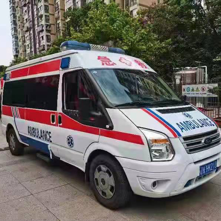 台前长途救护车护送病人返乡